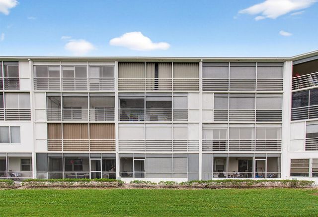 3010 Guildford A, Boca Raton, FL 33434