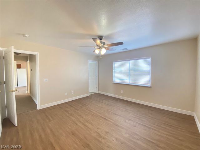 2950 East Deerskin Street, Pahrump, NV 89048