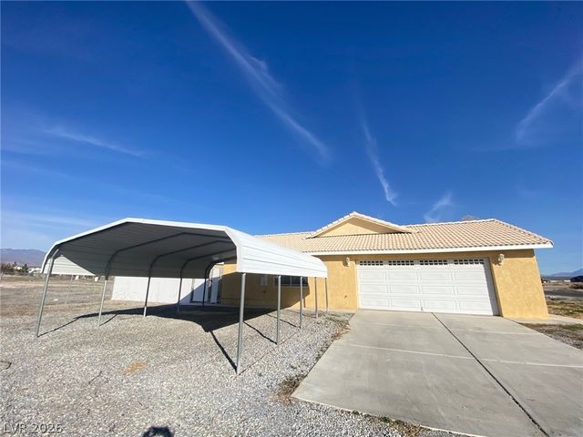 2950 East Deerskin Street, Pahrump, NV 89048