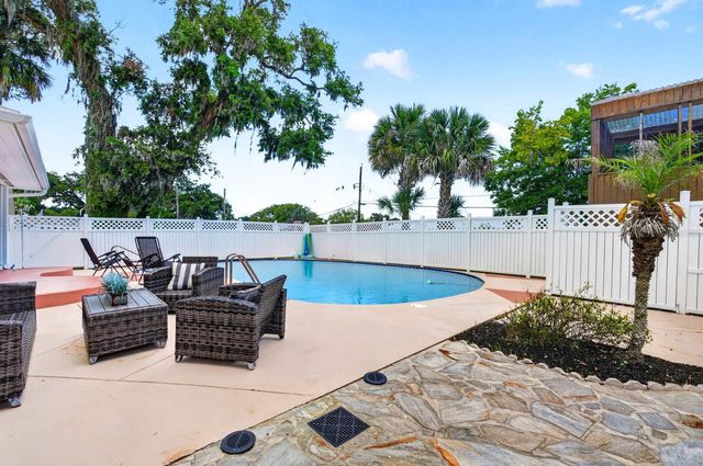 2134 POPE AVENUE, South Daytona, FL 32119