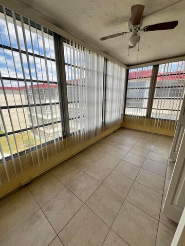 3001 NW 48th Avenue 439, Lauderdale Lakes, FL 33313