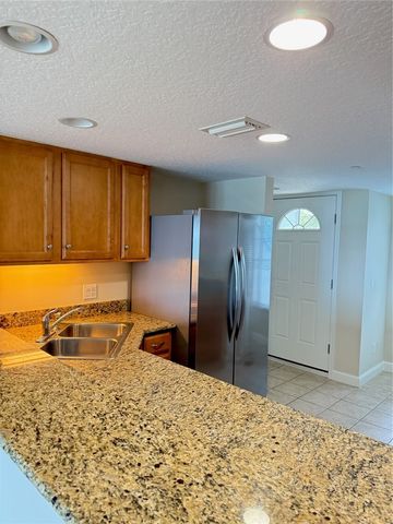 2700 Ocean Drive 208, Vero Beach, FL 32963