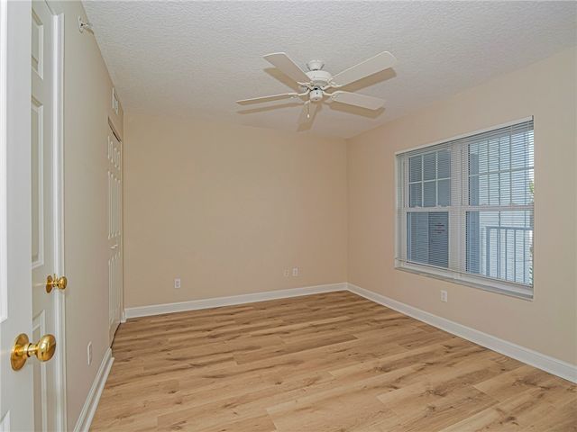 2700 Ocean Drive 208, Vero Beach, FL 32963