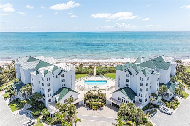 2700 Ocean Drive 208, Vero Beach, FL 32963