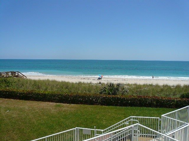 2700 Ocean Drive 208, Vero Beach, FL 32963