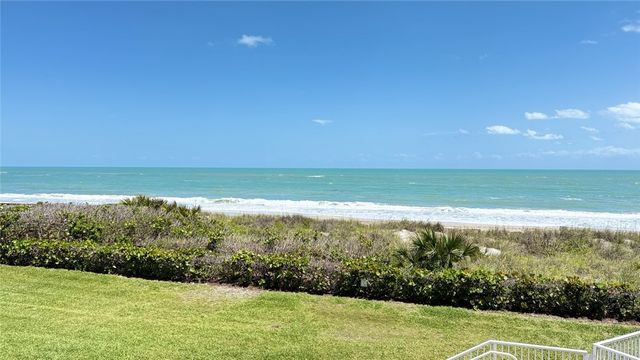 2700 Ocean Drive 208, Vero Beach, FL 32963