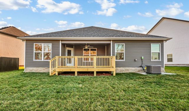 544 Ayden Ln, Clarksville, TN 37042