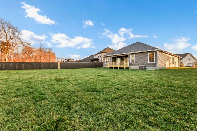 544 Ayden Ln, Clarksville, TN 37042