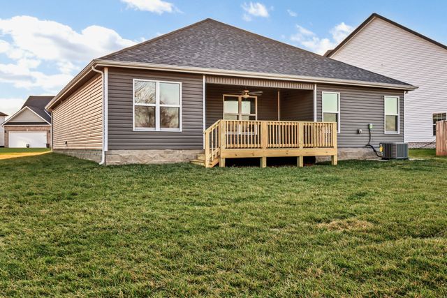 544 Ayden Ln, Clarksville, TN 37042