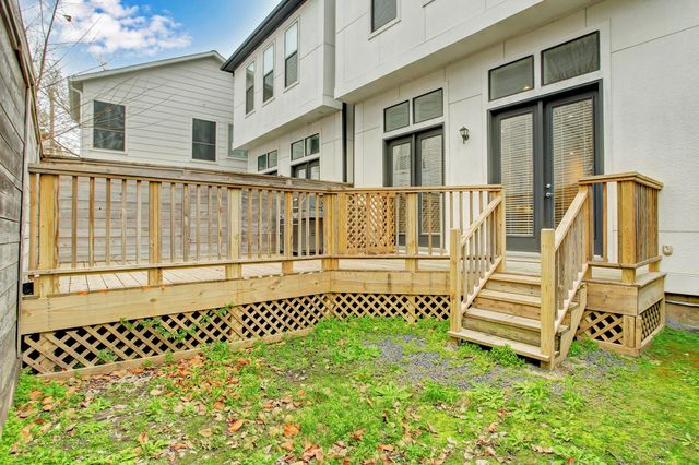 5506 Darling Street, Houston, TX 77007
