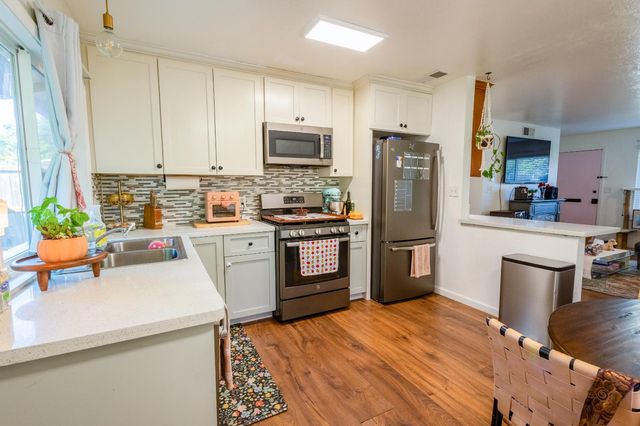 2926 Fisher Ct, Stockton, CA 95207