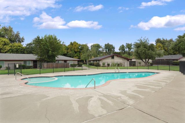 2926 Fisher Ct, Stockton, CA 95207