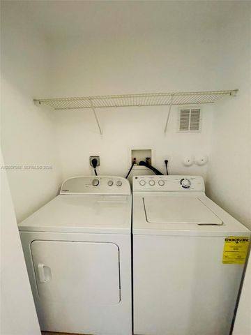 11601 NW 89 St 106, Doral, FL 33178