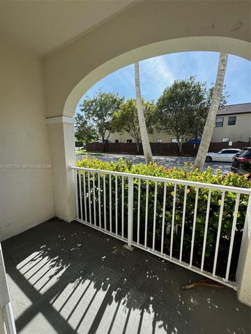 11601 NW 89 St 106, Doral, FL 33178