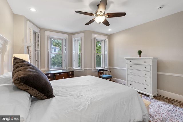 145 D ST SE, Washington, DC 20003