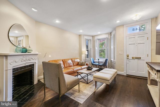 145 D ST SE, Washington, DC 20003