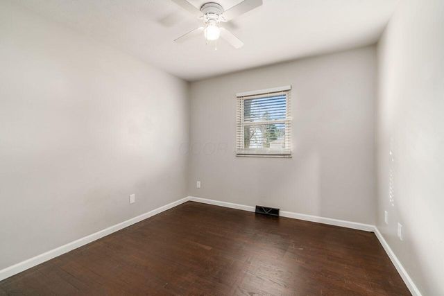 6035 Karl Road, Columbus, OH 43229