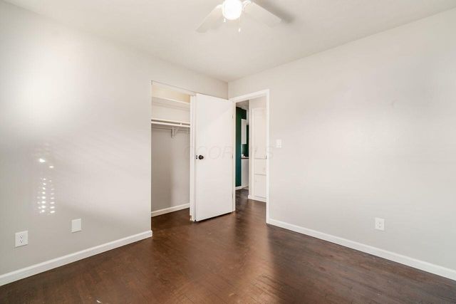 6035 Karl Road, Columbus, OH 43229