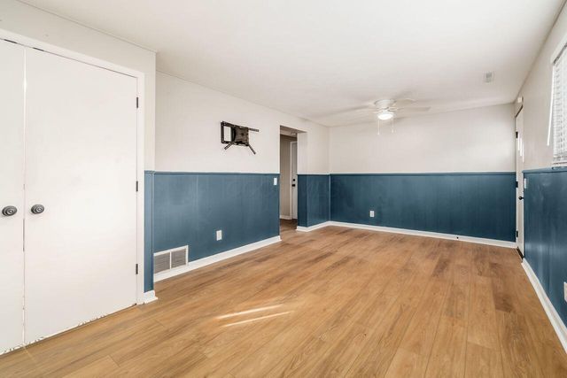 6035 Karl Road, Columbus, OH 43229