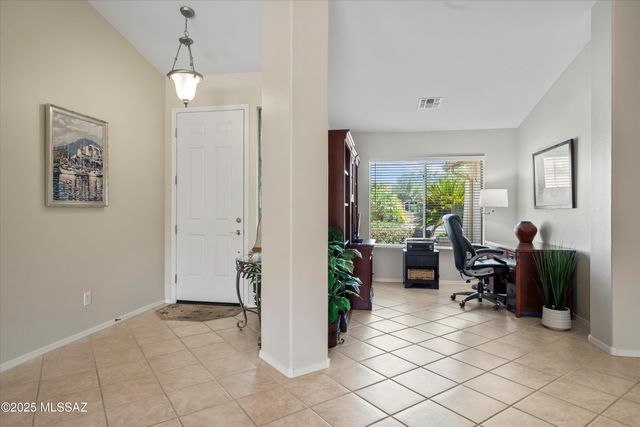 1451 N Old Adobe Drive, Green Valley, AZ 85614