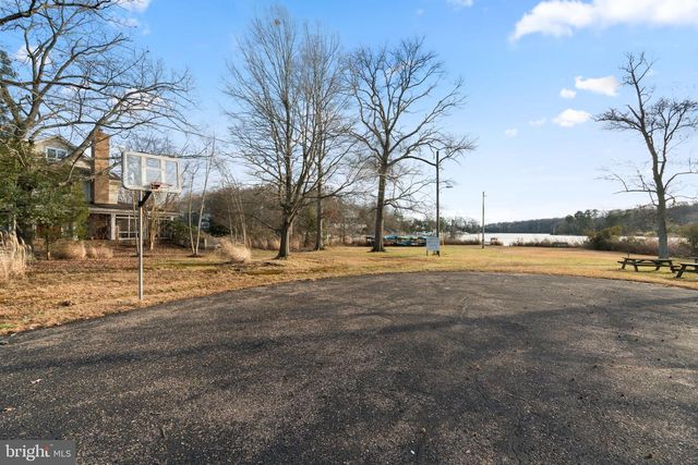 791 CENTRAL AVE E, Edgewater, MD 21037