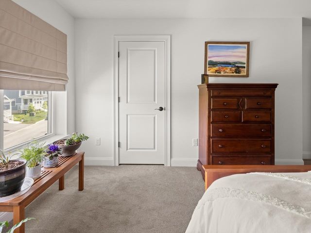 96 Aurora Road, South Burlington, VT 05403