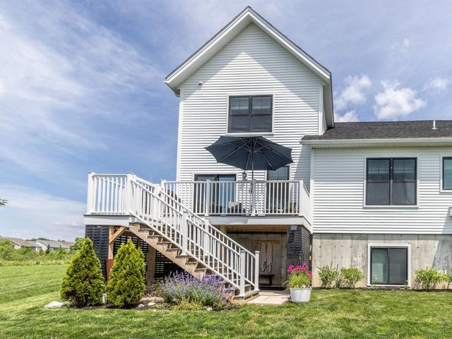 96 Aurora Road, South Burlington, VT 05403