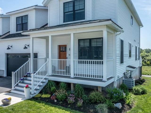 96 Aurora Road, South Burlington, VT 05403