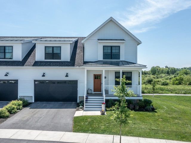 96 Aurora Road, South Burlington, VT 05403