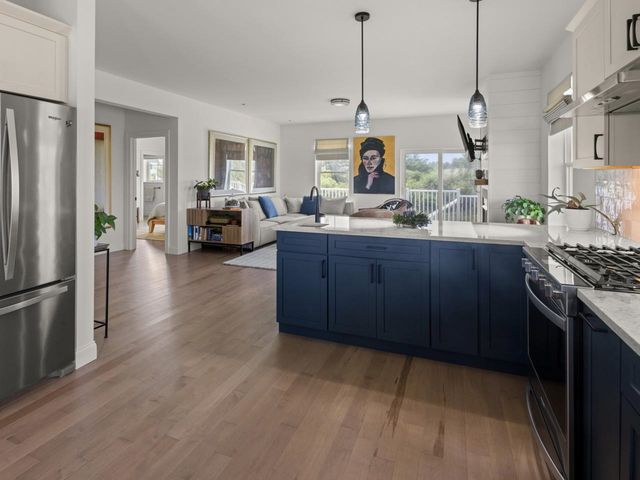 96 Aurora Road, South Burlington, VT 05403