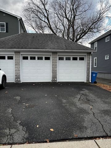 269 Brown 2, Waltham, MA 02453