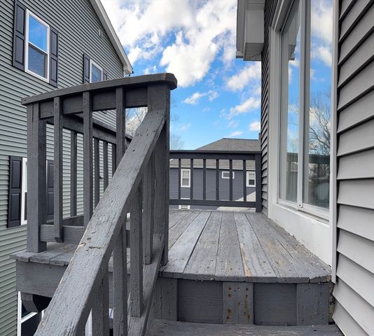 269 Brown 2, Waltham, MA 02453