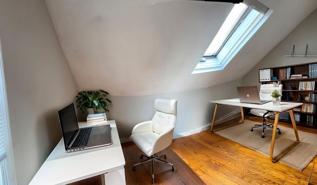 269 Brown 2, Waltham, MA 02453