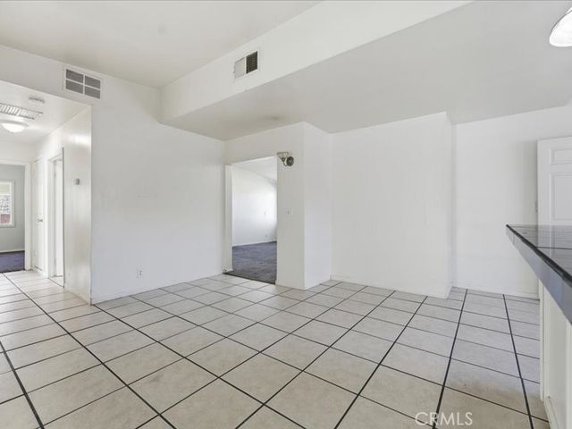 1032 W Avenue J14, Lancaster, CA 93534