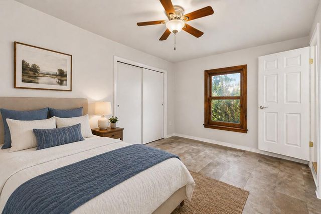 111 Lewis Rd, Kerrville, TX 78028