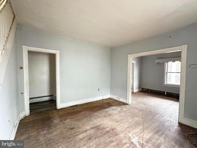 531 PEACOCK ST, Pottsville, PA 17901