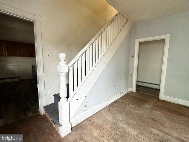 531 PEACOCK ST, Pottsville, PA 17901