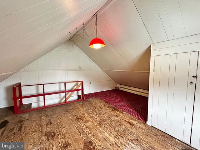 531 PEACOCK ST, Pottsville, PA 17901