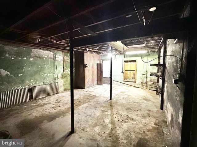 531 PEACOCK ST, Pottsville, PA 17901