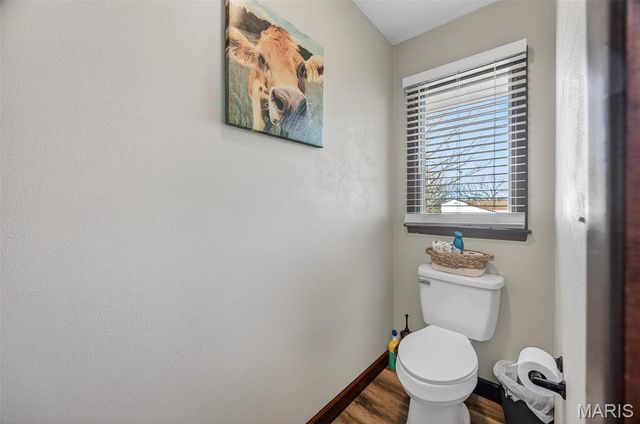 22762 Post Oak Lane, Lebanon, MO 65536