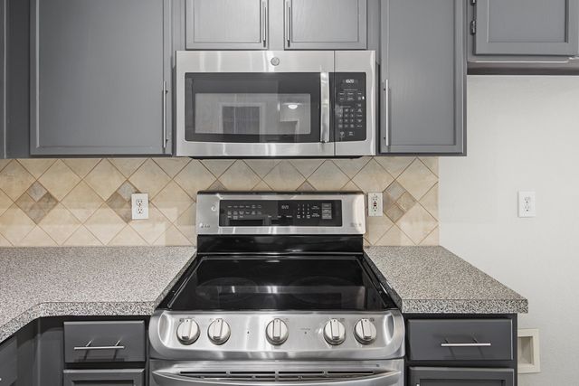 1448 Ridgecrest Drive, Little Elm, TX 75068