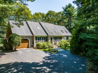 82 Nobadeer Road, Centerville, MA 02632