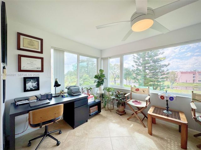 9501 Sunrise Lakes Blvd 306, Sunrise, FL 33322