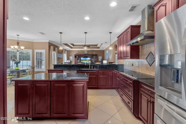 1108 EVENING STROLL Lane, Jacksonville, FL 32221