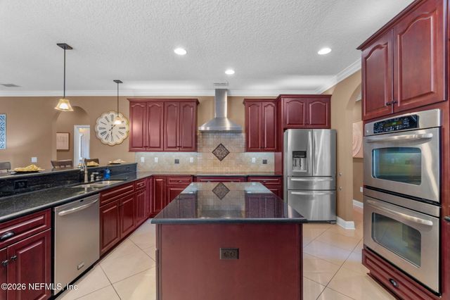 1108 EVENING STROLL Lane, Jacksonville, FL 32221