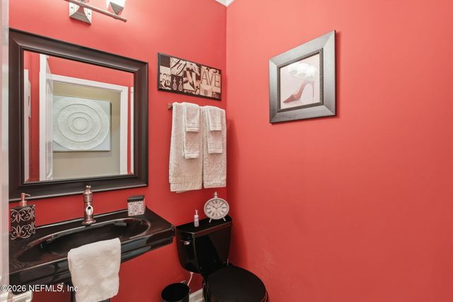 1108 EVENING STROLL Lane, Jacksonville, FL 32221