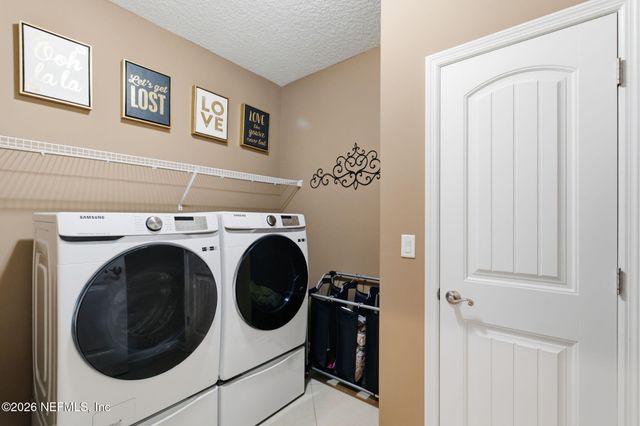 1108 EVENING STROLL Lane, Jacksonville, FL 32221