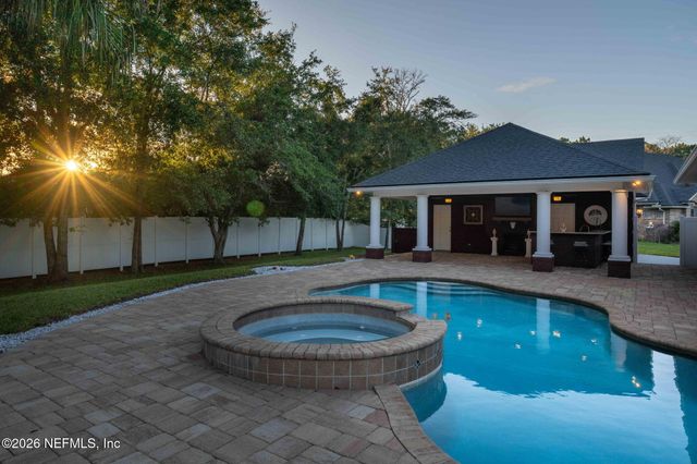 1108 EVENING STROLL Lane, Jacksonville, FL 32221