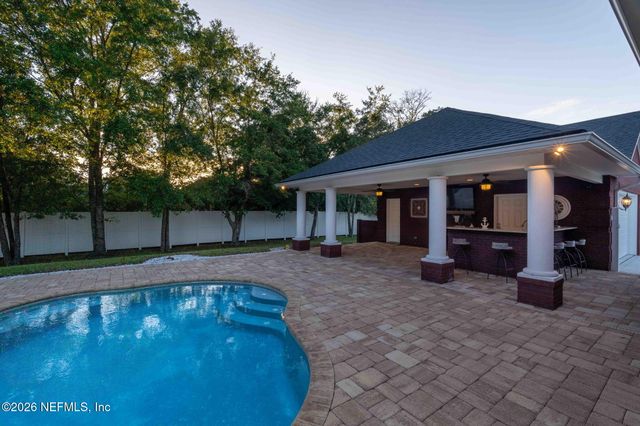 1108 EVENING STROLL Lane, Jacksonville, FL 32221