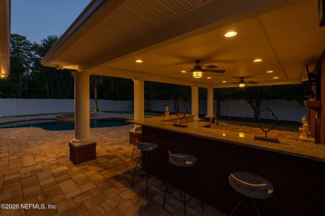1108 EVENING STROLL Lane, Jacksonville, FL 32221